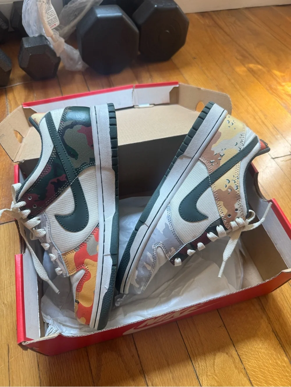 Nike Low-Top Sneakers in Light Gray, Black & Orange